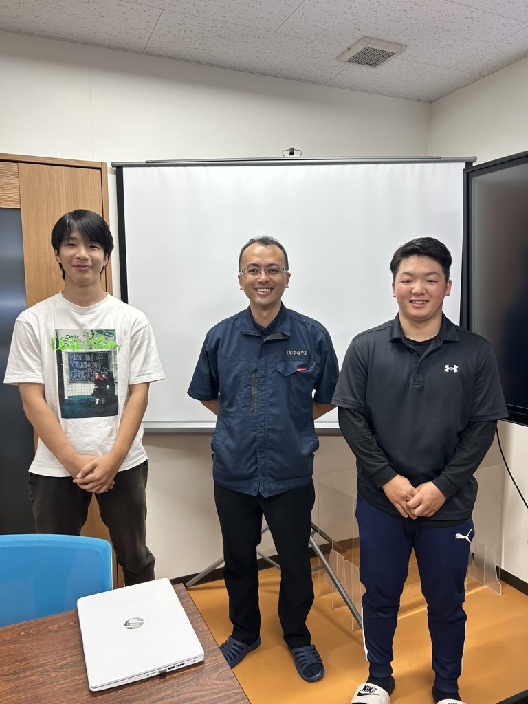 インターン生受け入れしました。