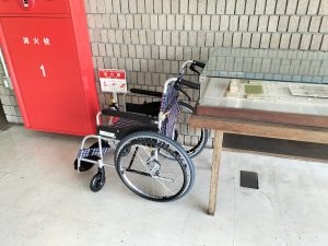 鹿児島青果市場に車椅子を寄付しました。